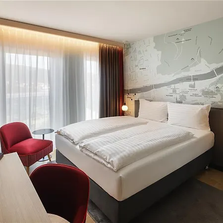Intercityhotel فندق